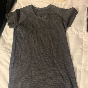 Lululemon Swiftly Tech *Shine